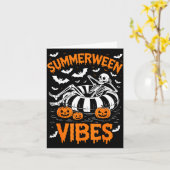 Summerween sfeer skelet drijvend zwembad pompoen kaart (Gele Bloem)
