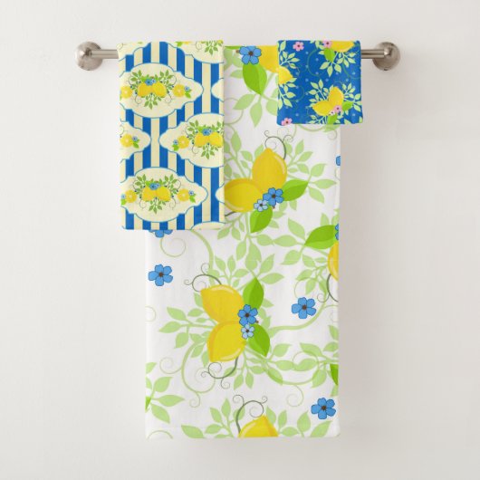 Summery Blue en Yellow Lemons Floral Patronen Bad Handdoek (Insitu)