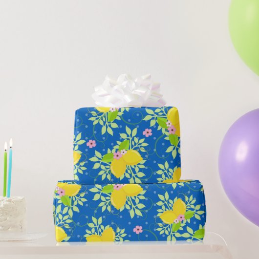 Summery Blue en Yellow Lemons Floral Pattern Cadeaupapier (Feestgeschenken)