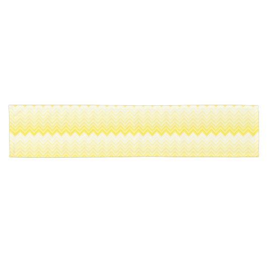 Summery Yellow Gradient Chevron Zigzag Pattern Korte Tafelloper (Horizontaal)