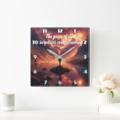 Summit Serenity: Man met uitzicht op het bergmeer Vierkante Klok (Huis)