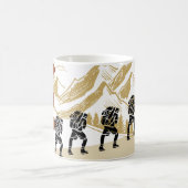 Summit Sipper Adventure Awaits with Our Hiking Mug Koffiemok (Center)