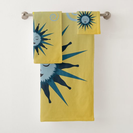 Sun and Moon Yellow and Blue Celestial Towel Set Bad Handdoek (Insitu)