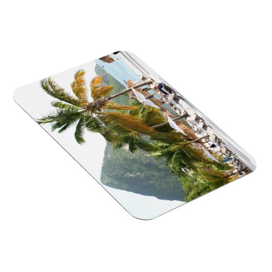 Sun Beds op een strand op Saint Lucia bij de Piton Magneet (Rechterzijde)