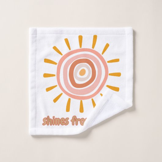 Sun Boho Art: "Shine from within" quote for self-e Bad Handdoek (Wasdoekje)