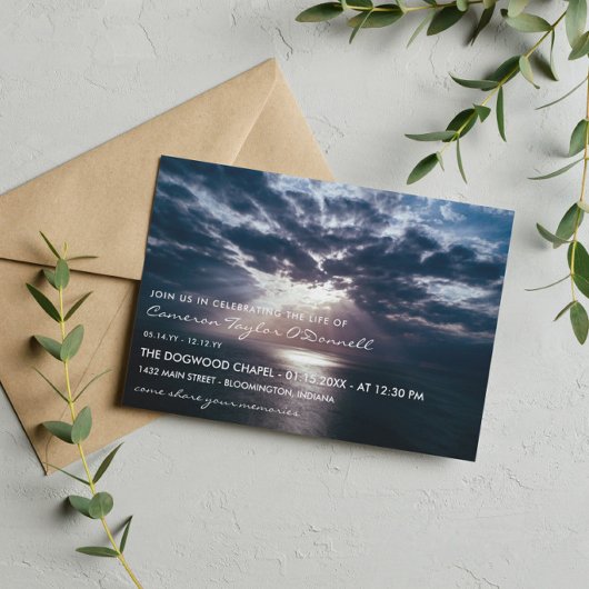 Sun Breaking Through Clouds Life Memorial Kaart