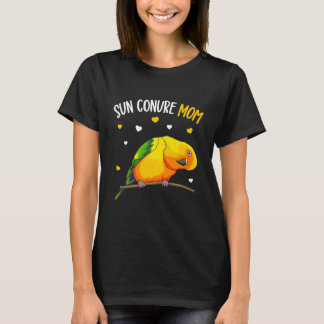 Sun Conure mama Funny Parrot Bird Lover Women T-shirt