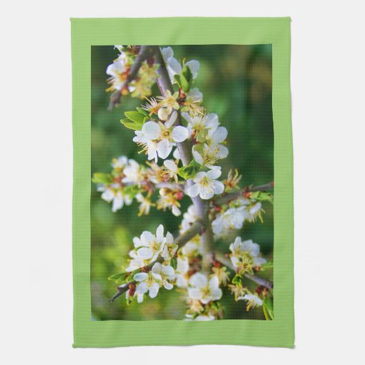 Sun-Dapped Spring Hawthorn Theedoek (Verticaal)