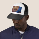 Sun en Moon Face Graffiti Trucker Pet (In situ)