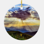 Sun Rays Clouds Mountain Green Hills Keramisch Ornament (Achterkant)