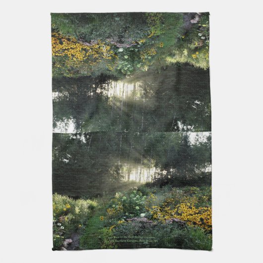 Sun Rays in de late tuinen van de seizoenszee Theedoek (Verticaal)