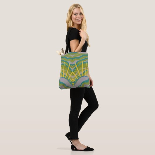 Sun Rays Tote Bag (Op model)