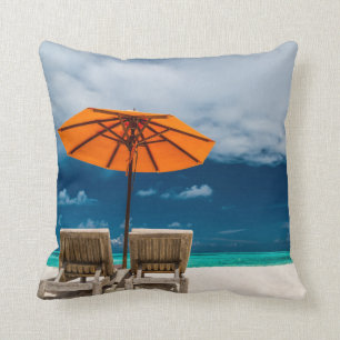 Sun Umbrella op zandstrand  Malediven Kussen