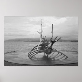 Sun Voyager Sculpture, Reykjavik, IJsland, B/W Poster