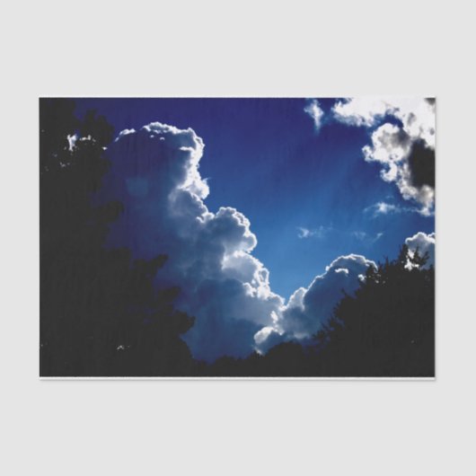 Sunbeams Through Storm Clouds Tissuepapier (Voorkant)