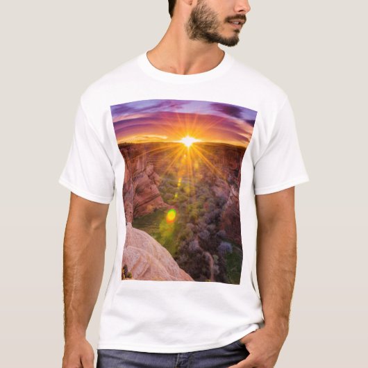 Sunburst bij Canyon de Chelly, AZ T-shirt (Voorkant)