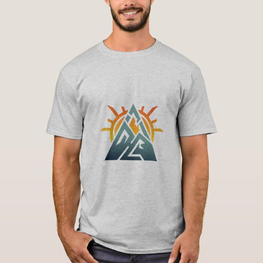 Sunburst Mountain Triangle Wandelavontuur T-Shirt (Voorkant)