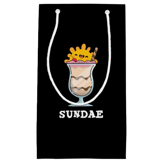 Sundae Funny Sunday Ice Cream Pun Dark BG Klein Cadeauzakje (Voorkant)