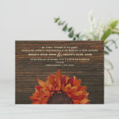 Sunflower & Barnwood Rustic Wedding Invitation Kaart (Staand voorkant)