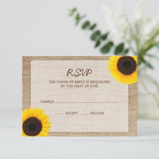 Sunflower Burlap Wedding RSVP-reactiekaart RSVP Kaartje (Staand voorkant)