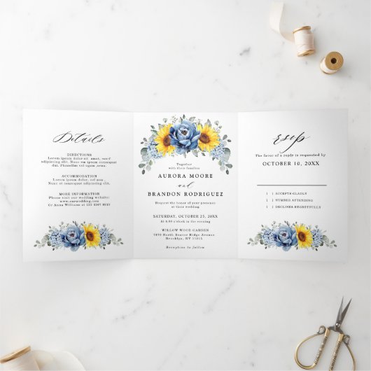 Sunflower Dusty Blue Slate Peony Floral Wedding Drieluik Aankondiging (Binnen)