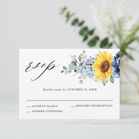 Sunflower Dusty Blue Slate Peony Floral Wedding RSVP Kaartje (Staand voorkant)