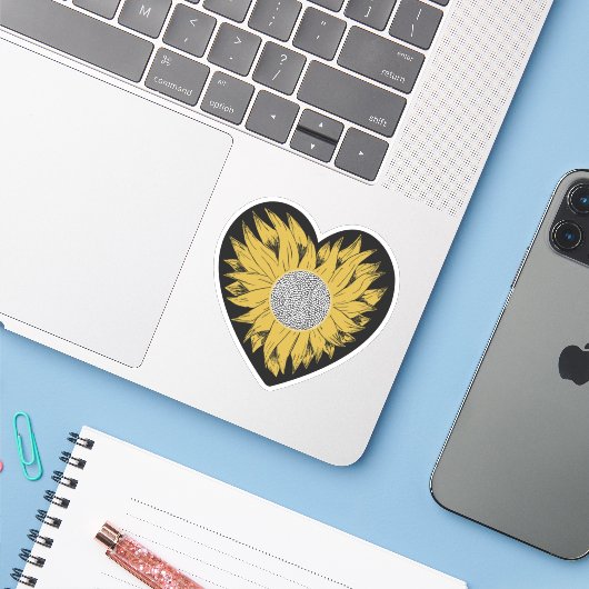 Sunflower Heart Sticker (Laptop met iPhone)