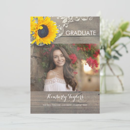 Sunflower Lace Photo Graduation Party Aankondiging (Staand voorkant)