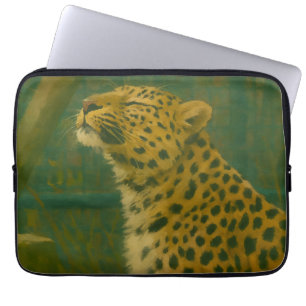 Sunlit Silence - Rustende luipaard in het licht va Laptop Sleeve