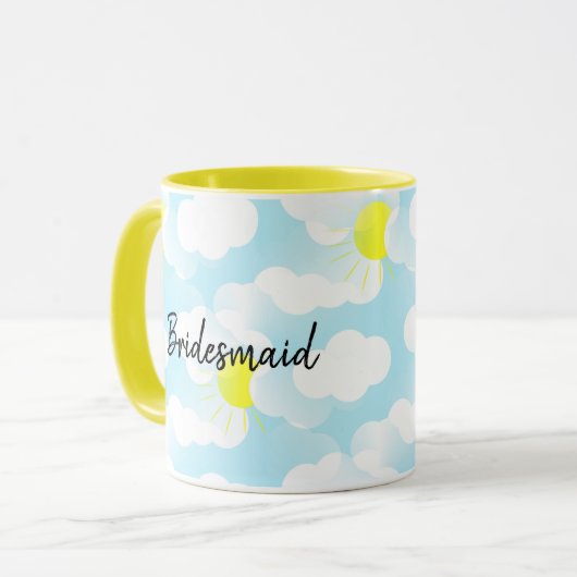 Sunny Blue Summer Sky met Clouds Bridesmaid Name Mok (Voorkant links)