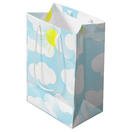 Sunny Blue Summer Sky met wolken Medium Cadeauzakje (Voorkant Gekanteld)