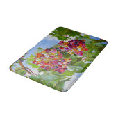 Sunny Grapevine - Kleurrijke Druiven Stilleven Ver Badmat (Gekanteld)