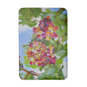 Sunny Grapevine - Kleurrijke Druiven Stilleven Ver Badmat (Voorkant Verticaal)