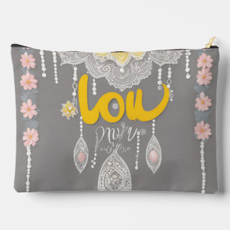 Sunny Grey Lace AI art Etui
