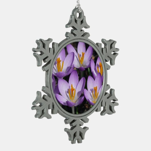 Sunny Paarse Crocuses Tin Sneeuwvlok Ornament (Links)