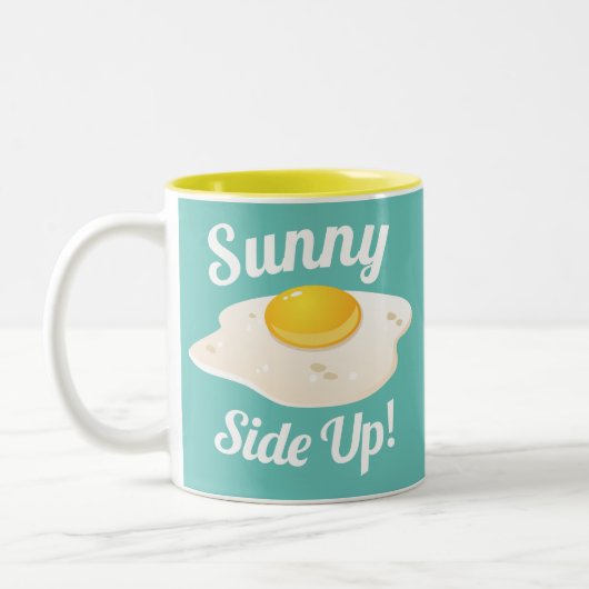Sunny Side Up Fried Egg Breakfast Tweekleurige Koffiemok (Links)