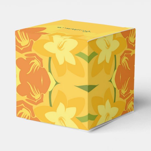Sunny Summer Yellow Floral Heart Favor Box Bedankdoosjes (Achterkant)