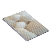 Sunny White Seashells, Summer Beach Exotic Notitieboek (Rechterzijde)