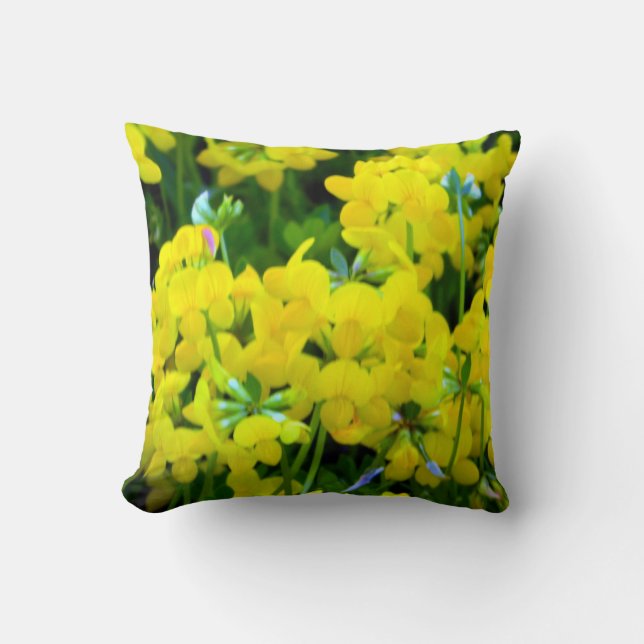 Sunny Yellow Buttercup Kussens (Voorkant)