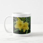 Sunny Yellow Daylilies Koffiemok (Links)
