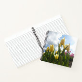 Sunny Yellow & Pink Tulpen met Blue Sky Notitieboe Notitieboek (Binnen)
