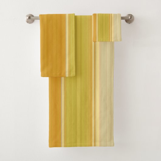 Sunny Yellow Stripes Bad Handdoek (Insitu)