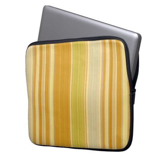 Sunny Yellow Stripes Laptop Sleeve (Voorkant Links)