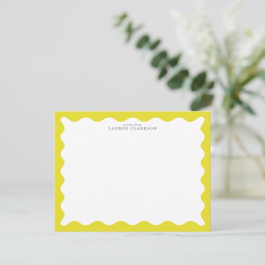 Sunny Yellow Wavy Frame Note Card Kaart (Staand voorkant)