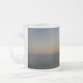 Sunrise aan de Zee III Ocean Horizon Seascape Matglas Koffiemok (Links)