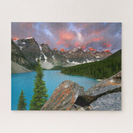 Sunrise aan het meer van Moraine in het nationale  Legpuzzel