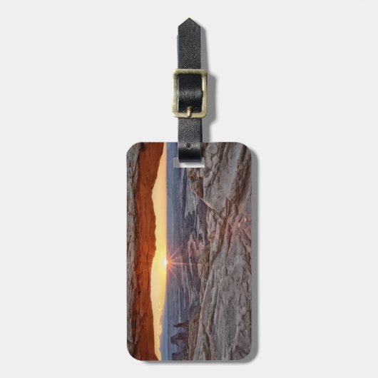 Sunrise bij Mesa Arch, Nationaal Park Canyonlands Bagagelabel (Voorkant verticaal)