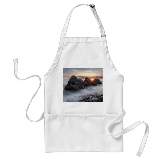Sunrise bij Trow Rocks, South Shields Apron Standaard Schort (Voorkant)