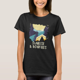 Sunrise Bonfires Camping Zomer Camper Tropische Hi T-shirt