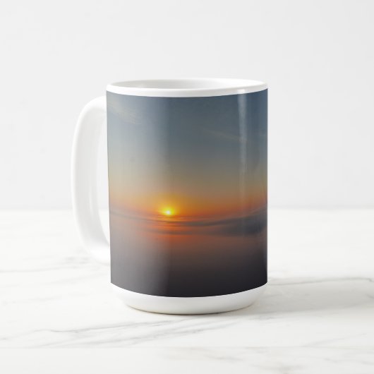 Sunrise Coffee Mok over de Mist (Voorkant links)